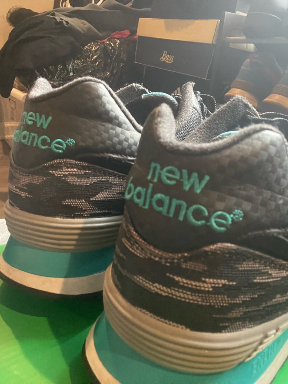 New Balance Men’s Black Sneakers with Teal Accents - Picture 2 of 6